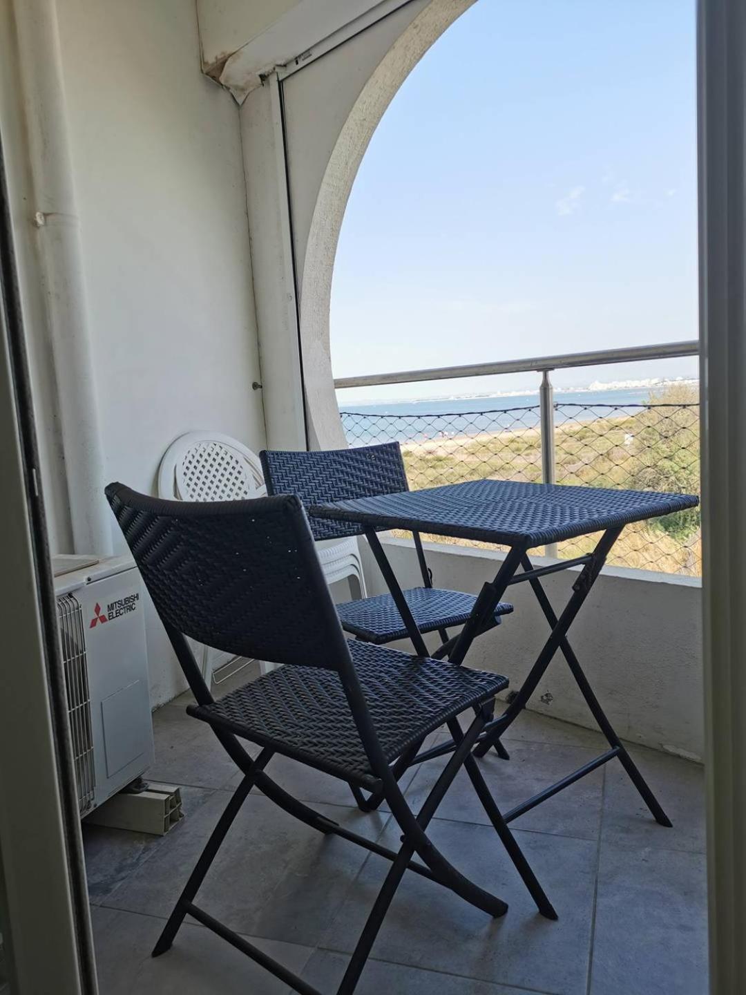 AS18656 - Grand studio vue mer, direct sur plage avec parking privé Le Grau-du-Roi Extérieur photo